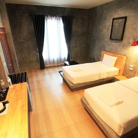 Thai Thani Loft & Life Lamphun Esterno foto